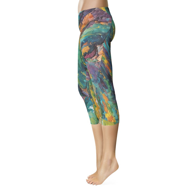 Womens Pacific Palisades | Aritst Designed| All-Over Print Capri Leggings